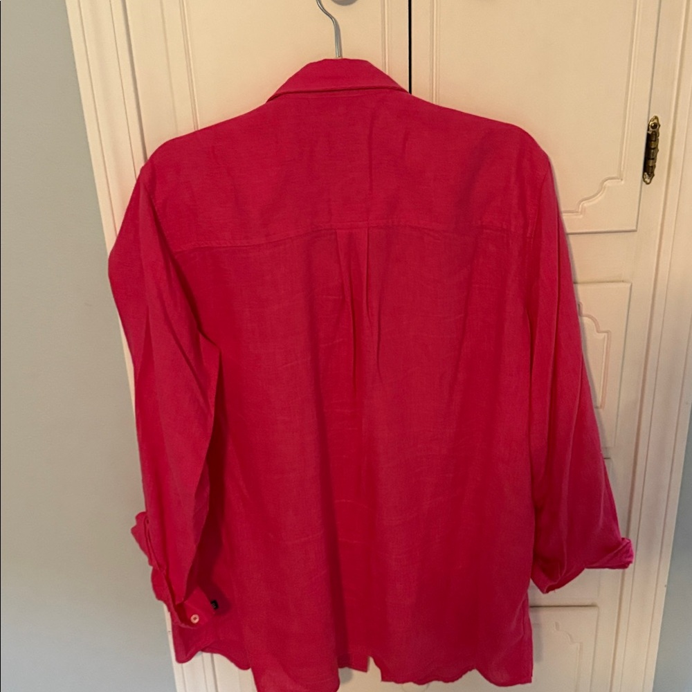 GAP Fuchsia Button-Up Shirt - Picture 3 of 4